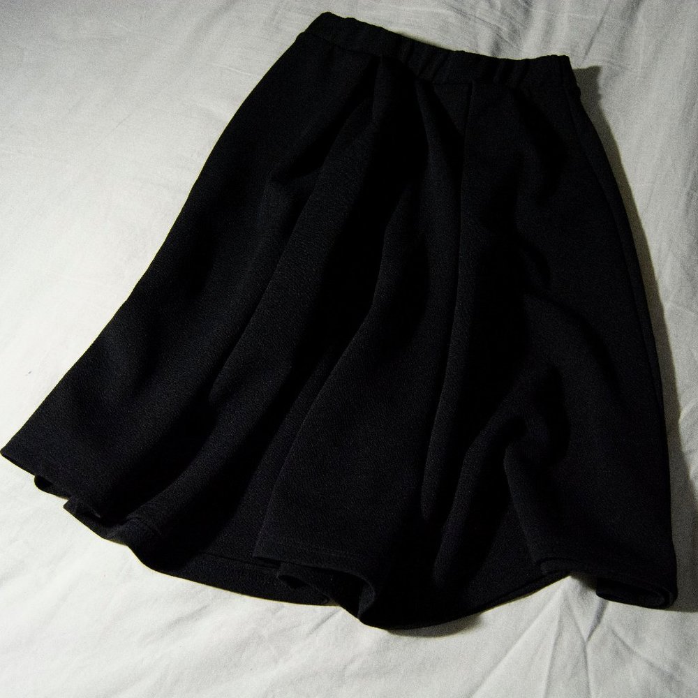 Black Skirt